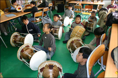 흥겨운 사물놀이 시간 